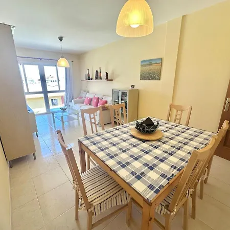 Like A Local By The Harbour Apartmán